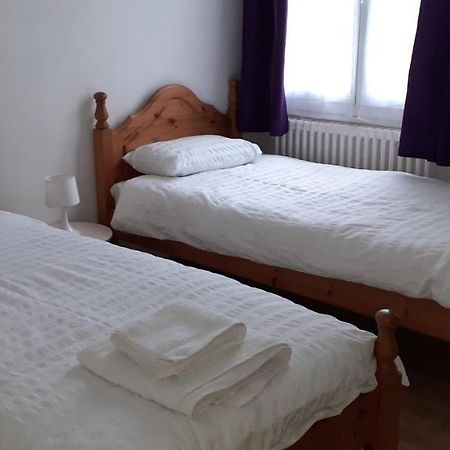 Rainbow Cottage Mérillac Екстериор снимка